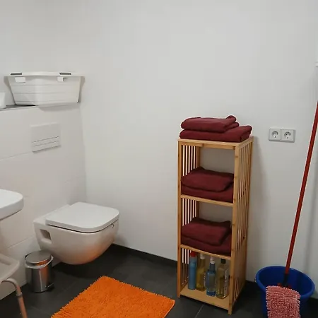 Appartamento Bei Charlotte Sonneberg Esterno foto